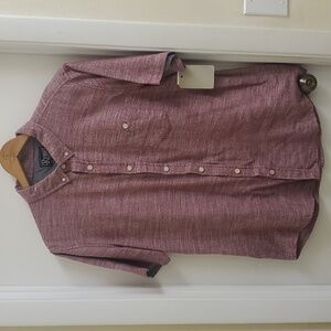 New with tags Retrofit Brand MFG mens button down short sleeve shirt size L
